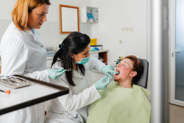 Best Emergency Wisdom Teeth Removal in Olivet, MI